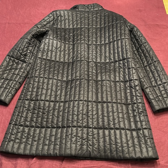 Eileen Fisher M Elegant Black Car Coat Outerwear puffer thigh length commuter - Picture 10 of 10